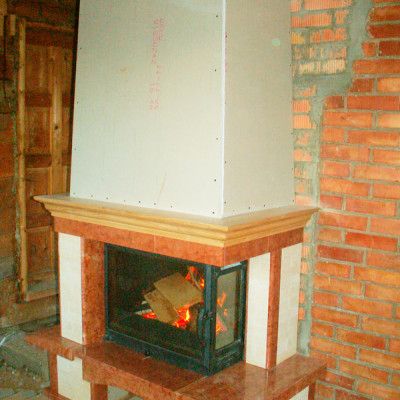 Камин пристенно-угловой