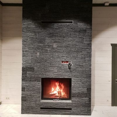 Камин пристенный Austroflamm с подготовкой для установки ТВ