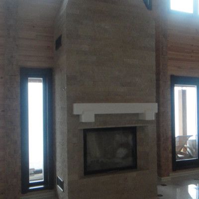 Камин пристенный