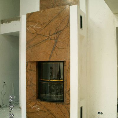 Камин пристенный