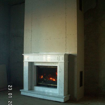 Камин пристенный