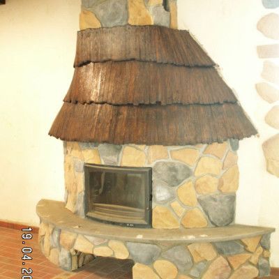 Камин пристенный