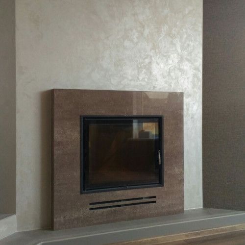 Камин с прямым стеклом и горизонтальным открытием Brunner 57/67